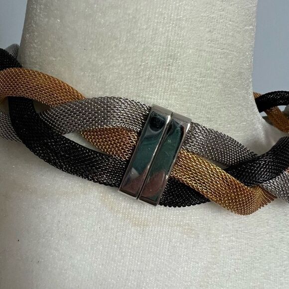Relex Black, Gold, and Silver Braided Metallic Magnetic Clasp Statement Necklace - Picture 3 of 6